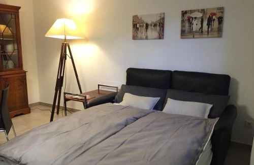 Baden-Baden Appartement | Apartment - zentrumsnah, eigener Parkplatz und großer Balkon ins Grüne