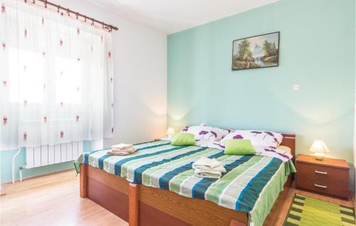 Grzini Appartement | Apartment Zminj 29 with Children Playground