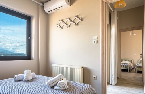 Lixouri Appartement | Apartment "Zois 1" with Sea View, Garden & Wi-Fi