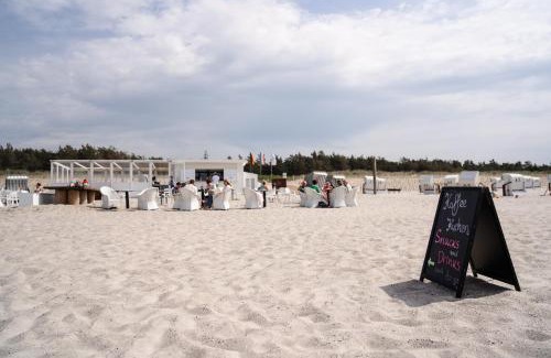 Neuhaus Appartement | Apartmenthaus Haus Sonne I direkt am Strand