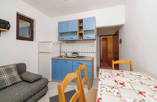 Ribarica Appartement | Appartements Bono (95351-A2) - Karlobag