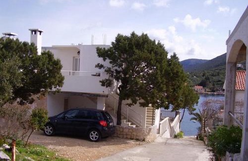 Pokrivenik Appartement | Apartments by the sea Cove Pokrivenik, Hvar - 18955