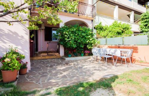 Monterol Maison | Apartments Dara