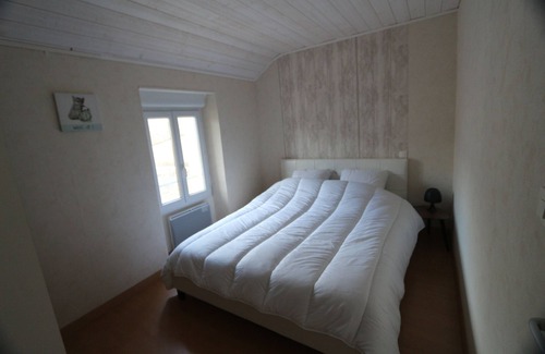 Cholet Appartement | Appartements entier 6 personnes climatisation parking privé