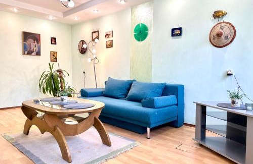 Rivne Appartement | Apartments in the city centre, near a park