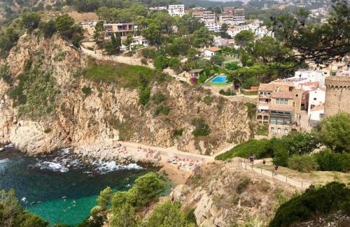 Tossa de Mar Appartement | Apartments in the forest with sea view