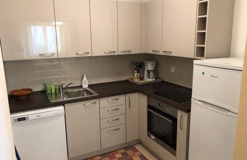 Cove Murtar Appartement | Apartments Ivanka