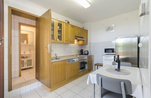 Meterize Appartement | Appartements Maestral Suites (87441-A2) - Sibenik