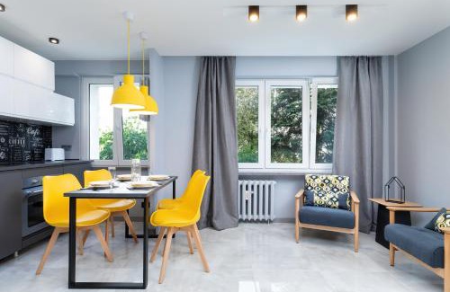 Nowe Miasto Appartement | Apartments Osiedle Piastowskie by Noclegi Renters
