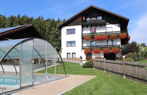 Viechtach Appartement | Appartements Penzkofer Himmelwies versant sud avec piscine