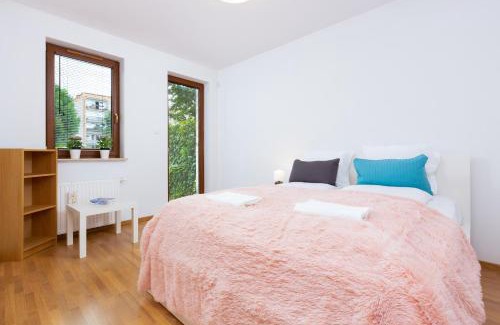 Orunia Gorna Appartement | Apartments Platynowa Gdańsk by Noclegi Renters