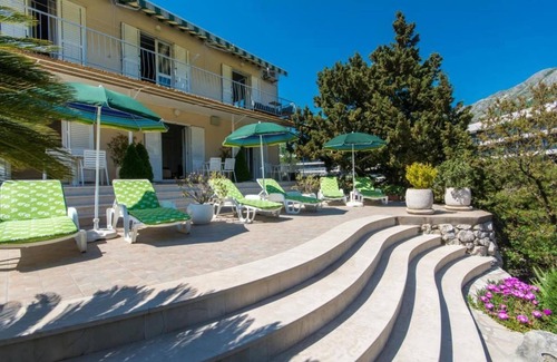 Srebreno Appartement | Apartments & Rooms Jokovic-Comfort Studio Apartment with Terrace and Partial Sea View (SOBA 1)