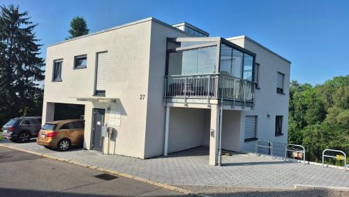 Sondelfingen Maison | Apartments Seibel Doppel-Zweibettzimmer mit Küche und Wintergarten