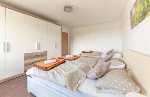 Koper Appartement | Apartments surrounded by forest with the sea view