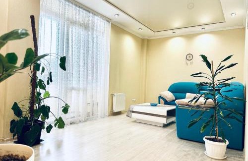 Rivne Appartement | Apartments with a coffee machine in the city center, near a park and Zlata Plaza