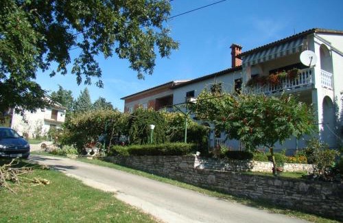 Pican Appartement | Apartments with a parking space Zajci, Central Istria - Sredisnja Istra - 14303
