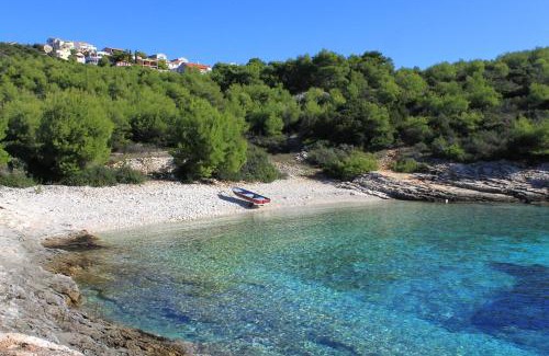 Rukavac Appartement | Apartments with a parking space Rukavac, Vis - 8837