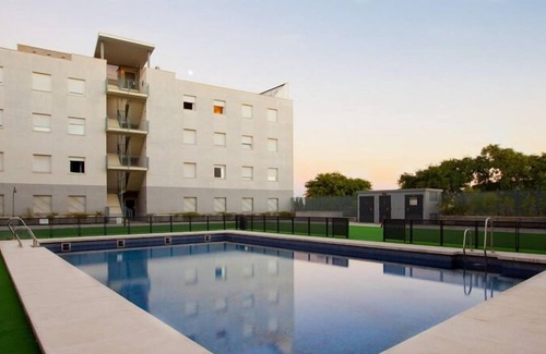 Bormujos Appartement | Apartsur® Piscina, Parking, Wifi y Mucho Mas!