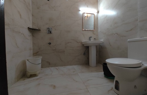 Baddi Hôtel | Apex Hotel