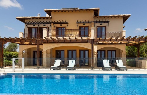 Aphrodite Hills Station Balnéaire | Aphrodite Hills Rentals - Mythos Collection Villas