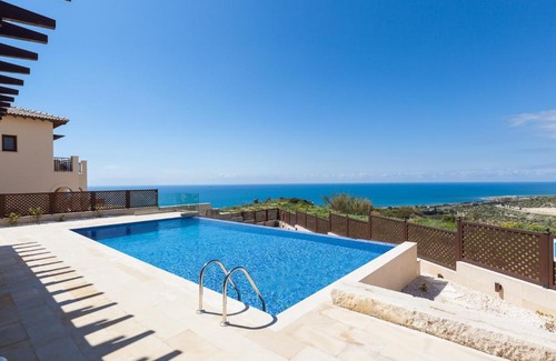 Aphrodite Hills Station Balnéaire | Aphrodite Hills Rentals - Mythos Collection Villas
