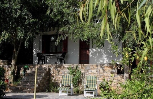 Kali Vrysi Appartement | APHROULA'S STUDIO - pour 2 - 3 personnes dans un beau coin tranquille de la Grèce