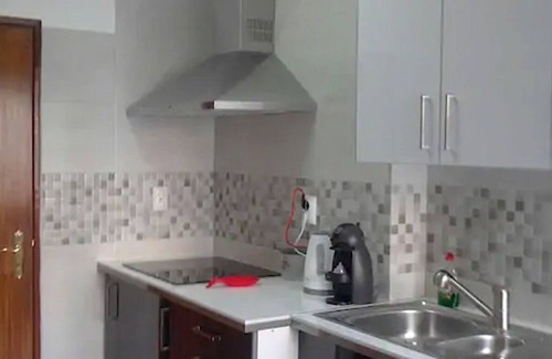 Rio de Mouro Appartement | Apis Red Apartment, Télévision par câble, Wifi