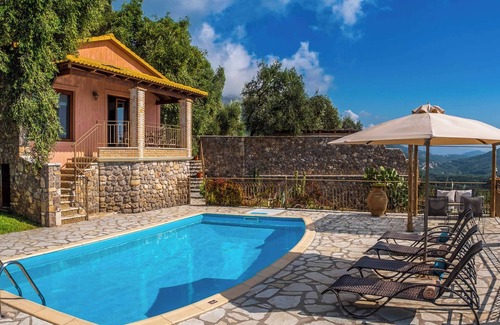 Parga Villa | Apolis Deluxe Villa - Deux Chambres Villa, Couchages 4