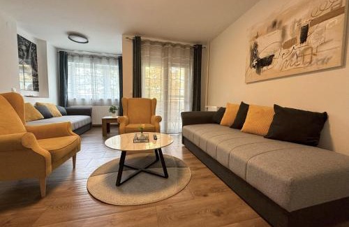 Osijek Appartement | APOLLO - Center - Self check in - free parking