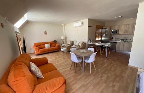 Villacarrillo Maison | Aposentos AOVE On Tour