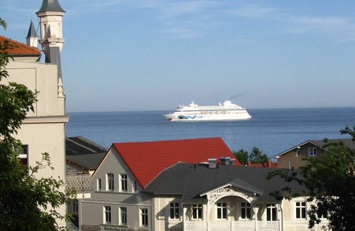 Sassnitz Appartement | App. 1 - Hühnergott - Villa Am Steinbach dans le centre historique - 150m de la mer Baltique