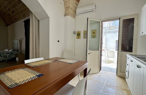Felline Appartement | App. al Castello 1 by Salentoaffitti