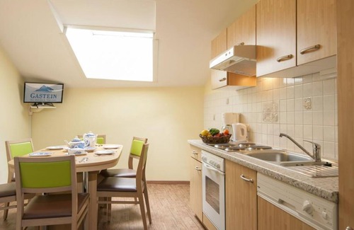 Bad Hofgastein Appartement | App Nr.1 shower, WC, 2 bedrooms 45m2 - Kaiser-Franz, Appartementhaus
