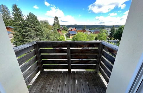 Saint-Laurent-en-Grandvaux Appartement | Appart. lumineux pour 4pers. avec piscine chauffée