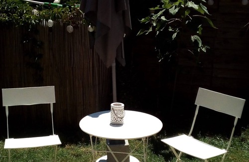 Saint-Genies-de-Malgoires Appartement | Appartement Cosy /maison en Bois / Sud de la France