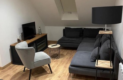 Parigne-lʼEveque Appartement | Apparemment Parigne l’évêque