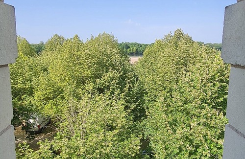 Saumur Appartement | Apparently historic in the center of Saumur