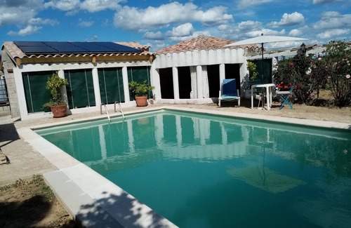 Saint-Ambroix Appartement | Apparemment avec piscine
