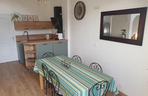 Montevrain Appartement | Appart avec terrasse, AirCon & parking clos