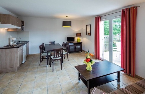 Lavardac Copropriété | Appart + Balcon/Terrasse Proche Du Cours De Golf