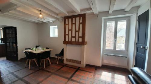 Vatan Appartement | Appart central Vatan-2 chb- wifi