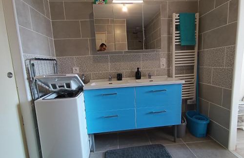Beausemblant Appartement | Appart complet 2 chambres calme facture et repas possibles
