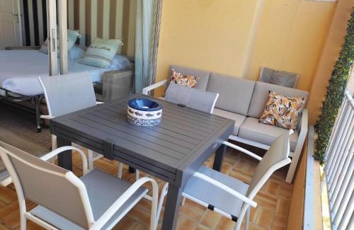 Le Port Appartement | Appart cosy calme Coté port & plage Canet