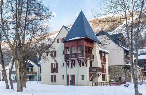 Peyragudes Copropriété | Endroit Superb! Appart Duplex avec Kitchenette Equipée Près à 2 Stations de Ski!