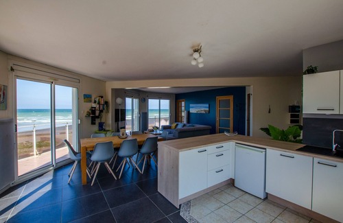 Quiberville Appartement | Appart'en Mer, les pieds dans l'eau...