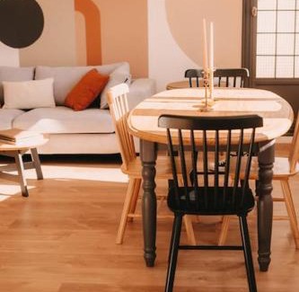 Besancon Appartement | Appart Familial, prox Gare & Centre-ville, garage