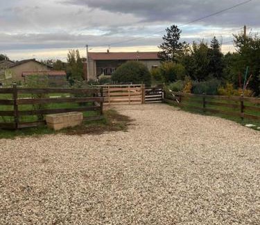 Perouges Appartement | Appart Flokeli à Perouges