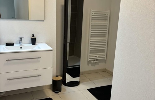 Saint-Martin-de-Seignanx Appartement | Appartement Moderne et Lumineux