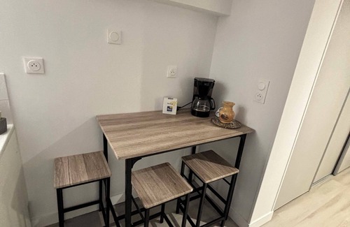 Sainte-Maure-de-Touraine Appartement | Appartement F1 au Cœur de la Touraine