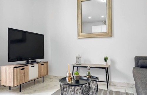 Villeneuve-Saint-Georges Appartement | Appartement moderne et Lumineux à 5 min du RER et 15 min de l'aeroport